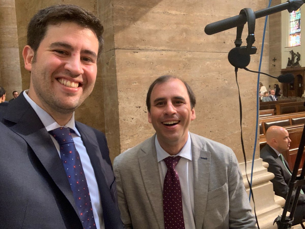 Trabajos de grabación y retransmisión en las ordenaciones sacerdotales del pasado sábado.
#produccion #audiovisual #Roma #streaming