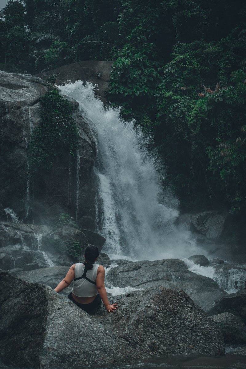 mowgliventure's tweet photo. It's not a #MowgliVenture tour if the waterfalls don't look like they came right out of a movie. 💦🎥 Hop on our Ulu Baram tours if you'd like to see them for yourselves!
 #peraktourism #perak #malaysia #tourismmalaysia #backpackingmalaysia #waterfallsofmalaysia #hikingmalaysia https://t.co/rSTx0YC8rk