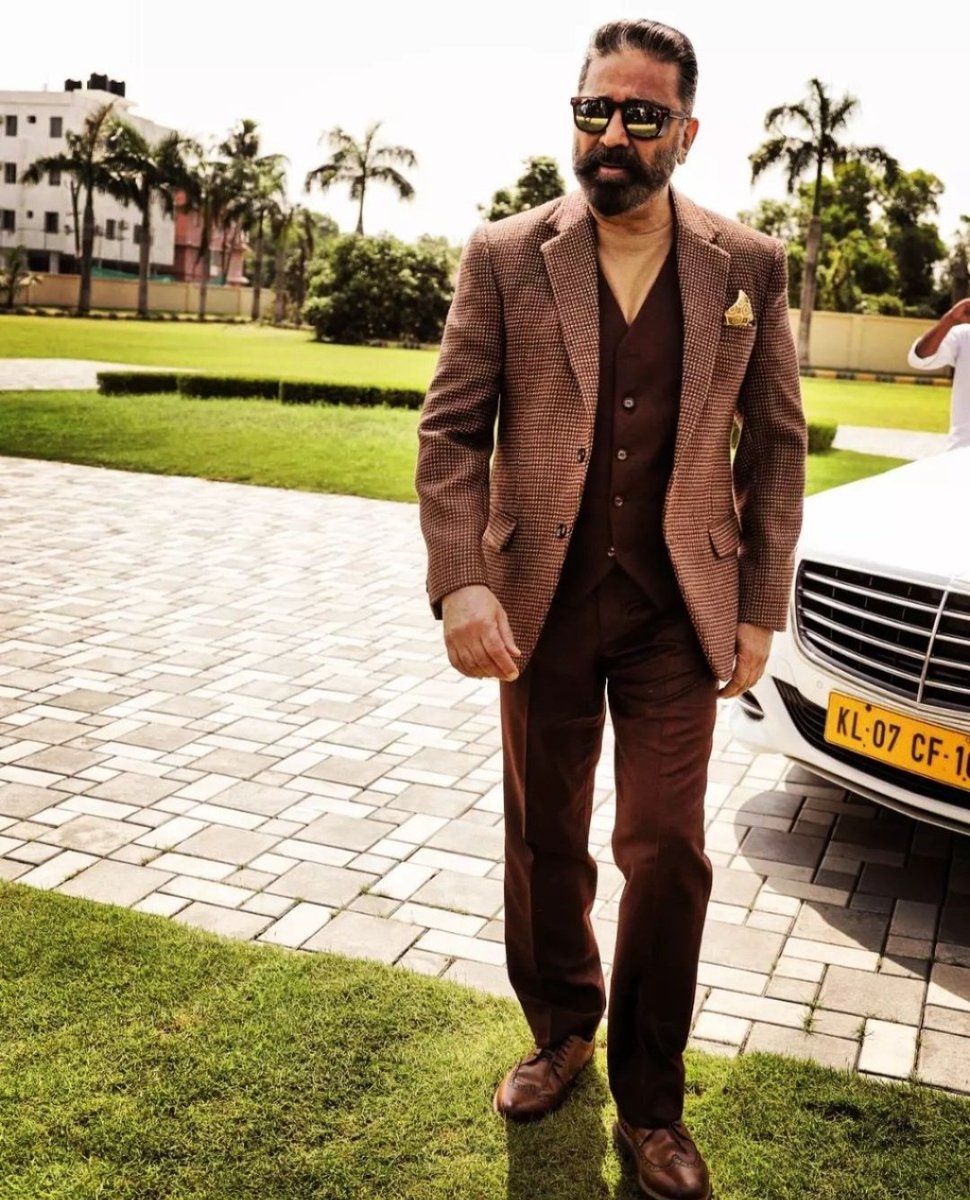 iamrexjoe's tweet photo. @ikamalhaasan at kochi for #Vikram pre release event latest look 🔥🔥🔥 

#VikramHitlist #VikramInAction #KamalHaasan𓃵 #PressMeet https://t.co/v9z7eF61fb