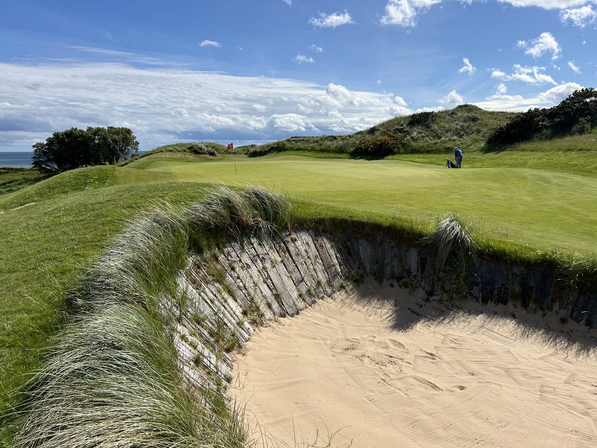 WoosterGolf's tweet photo. The trip’s final day was a journey down Ireland’s east coast to The European Club, along Brittas Bay. Best weather yet, and the course was a stunner as well, another of the best that IRE has to offer. Thank you @SportsbyWS for the sites that you provided these college golfers! https://t.co/7htQhXjiA3