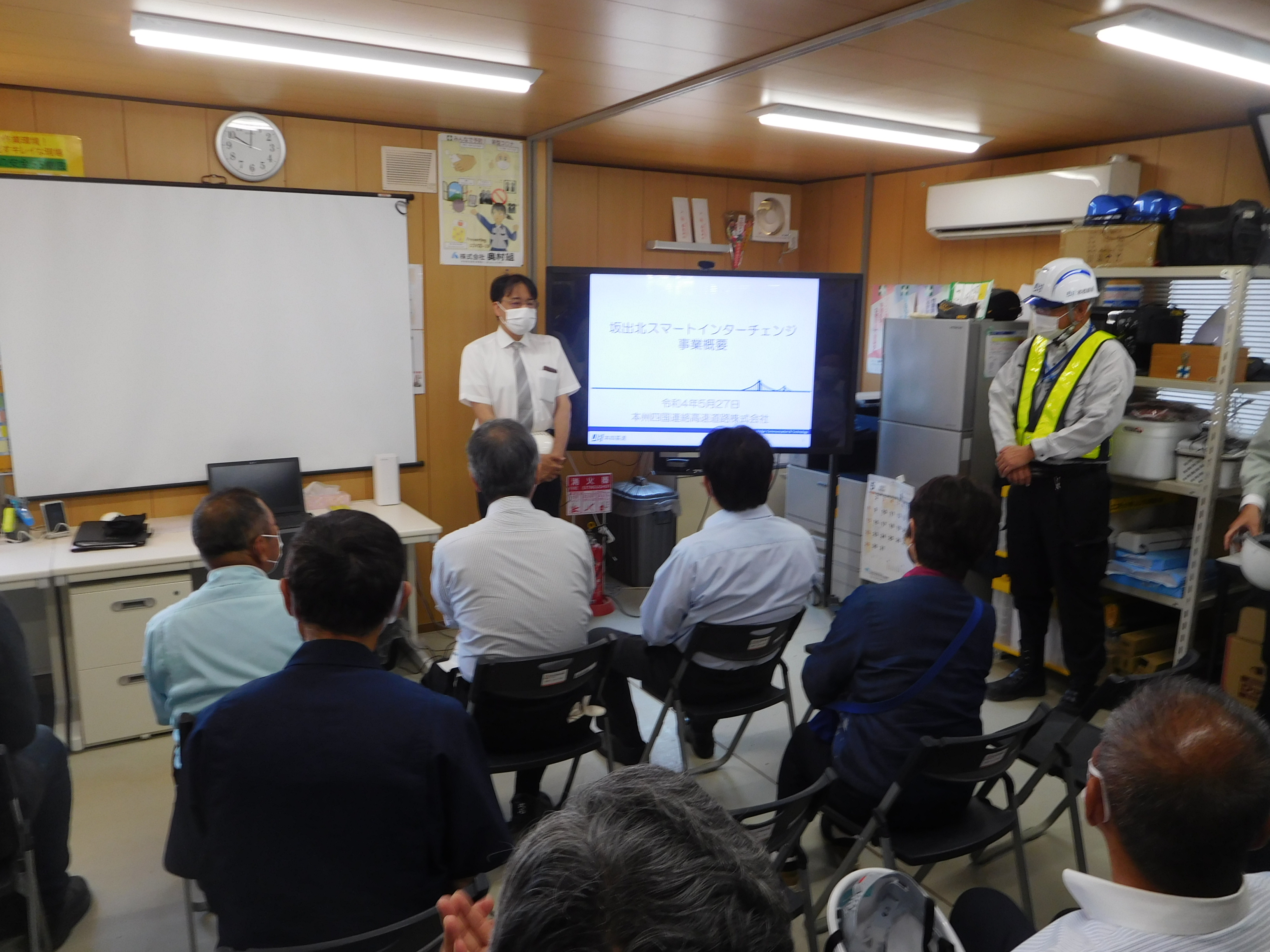 坂出市役所 on Twitter 