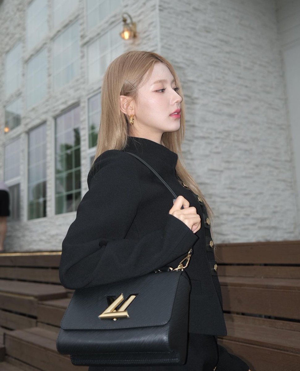 noodle.zip* tweet media