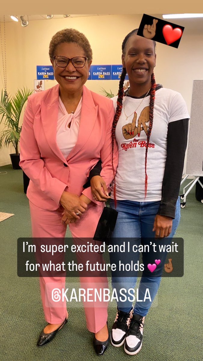 lillyyelizabeth's tweet photo. making memories and cementing change π±
Loved seeing my social justice family
#karenbass #kb4mayor @KarenBassLA @RepKarenBass #mobilizingforchange https://t.co/5y893RHFZZ