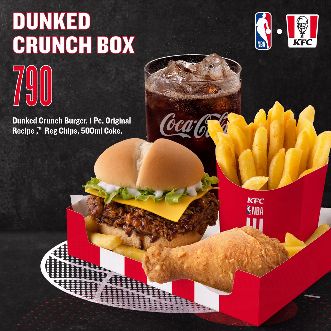 KFCinKenya's tweet photo. Ni time yako, shoot from deep with the All Star Box or Dunked Crunch Box.
Our passionate ballers and shot callers, tell us 👇🏾 what’s your favourite NBA team.

Dial to 0722532532 order 

#NowWeBalling #PlayOn #AllStarBox #DunkedCrunchBox #MakingBuckets #BakeeMtaani https://t.co/XO8Dye3hSh