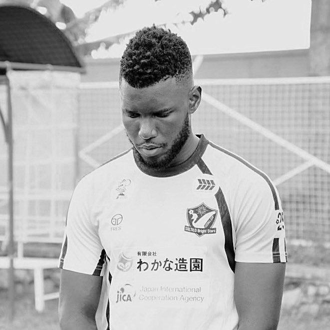 Nelly11_'s tweet photo. To those that still believe in us even when we find it hard to believe in ourselves, To those that still celebrate us, support us and encourage us through the difficult times, To those that pray for us even when we’re not there… You’re much appreciated. 🤍 https://t.co/OAcVZYIPh8