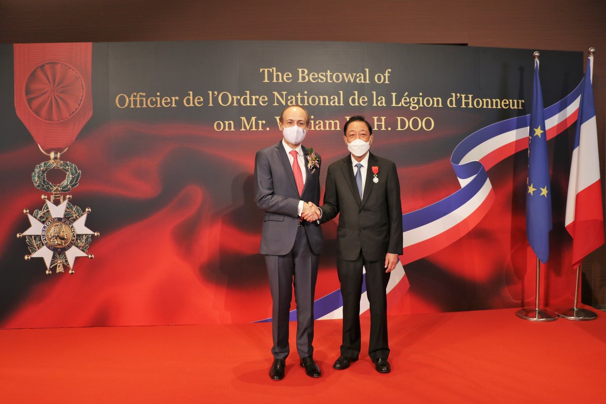 A_Giorgini's tweet photo. #Congratulations to William Doo upon his promotion to the rank of Officer in the 🇫🇷 National Order of the Legion of Honour!

https://t.co/fVZ5QRBMAd https://t.co/o2qSwHNZMC
