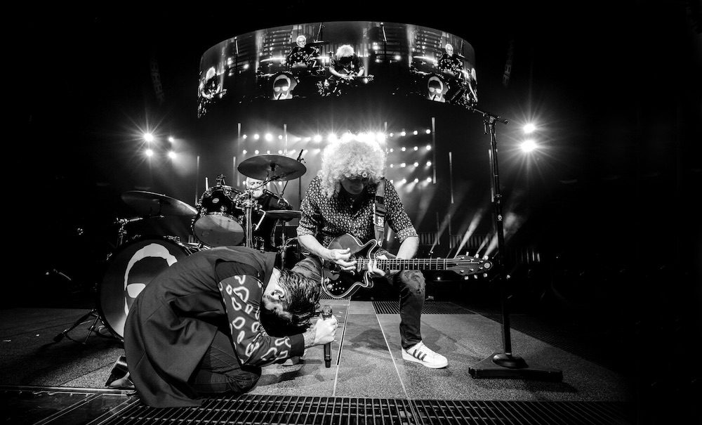 Queen tweet media