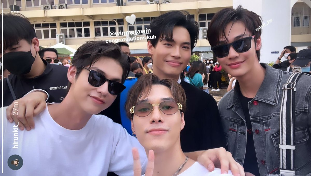 misterchic99's tweet photo. I mean..... Sksksksks 🫢💚🤍

#WinGraduationDay #ไบร์ทวิน https://t.co/7JrUIEquvg