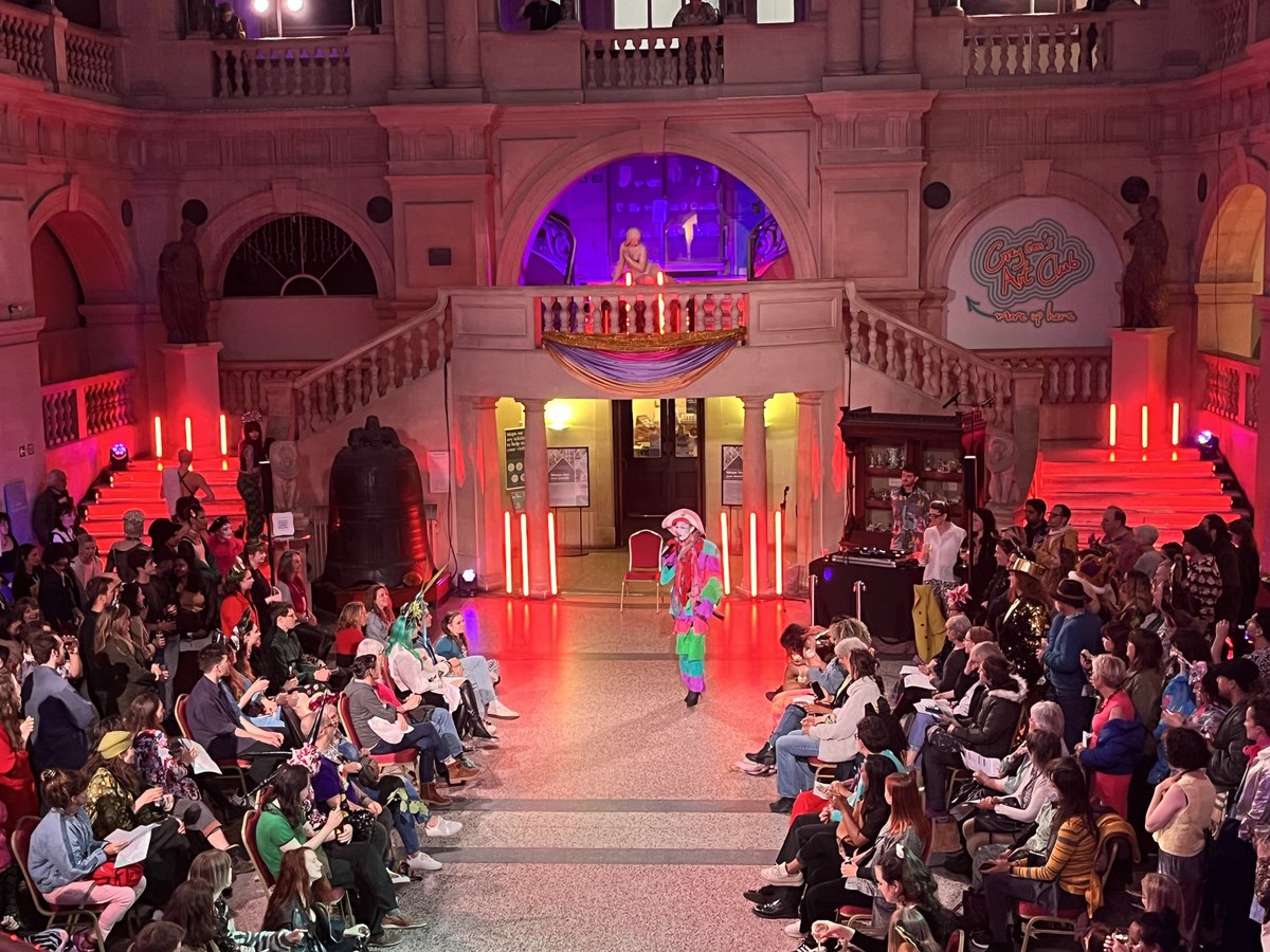 Bristol Museum & Art Gallery tweet media