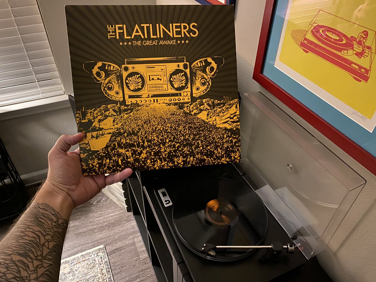 evilive7's tweet image. You will always be remembered
You will be celebrated
You will never be forgotten
These tears still haven't faded

I’ve been thinking about this song all week. 

@theflatliners #theflatliners #EndGunViolence