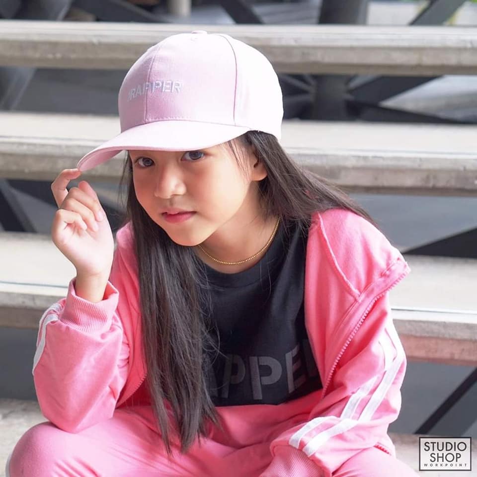 studioshop_wp's tweet image. หมวก The Rapper  เท่ ๆ คูล ๆ 🧢
จะวัยไหนก็ใส่ได้ ⚡
เพราะเรามีทั้งหมวกเด็กและหมวกผู้ใหญ่

#TheRapper

สั่งซื้อสินค้าได้ที่ 🛒
Shopee : shopee.co.th/studioshopwork…
Line Official : lin.ee/ndksmHv
