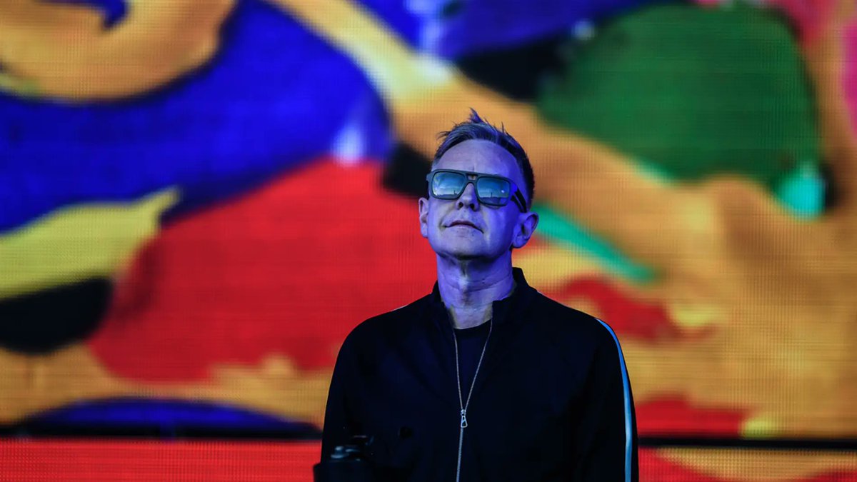 SPEKTRAFM's tweet photo. Hoy nos despedimos de Andrew Fletcher, fundador del grupo Depeche Mode (1961 - 2022) 😢❤️ 

#spektrafm #radiovalencia #depechemode #rip #andrewfletcher https://t.co/DtZv8KKKy1