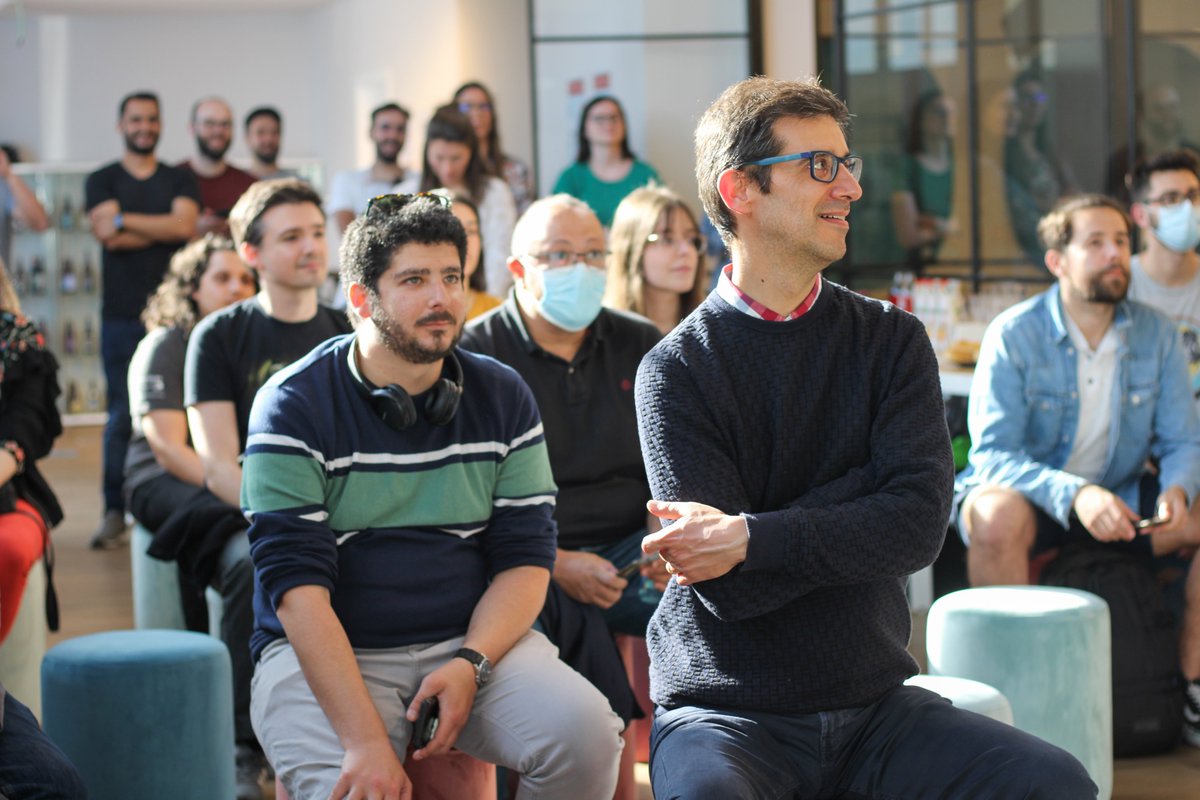 Porto.Vue tweet media