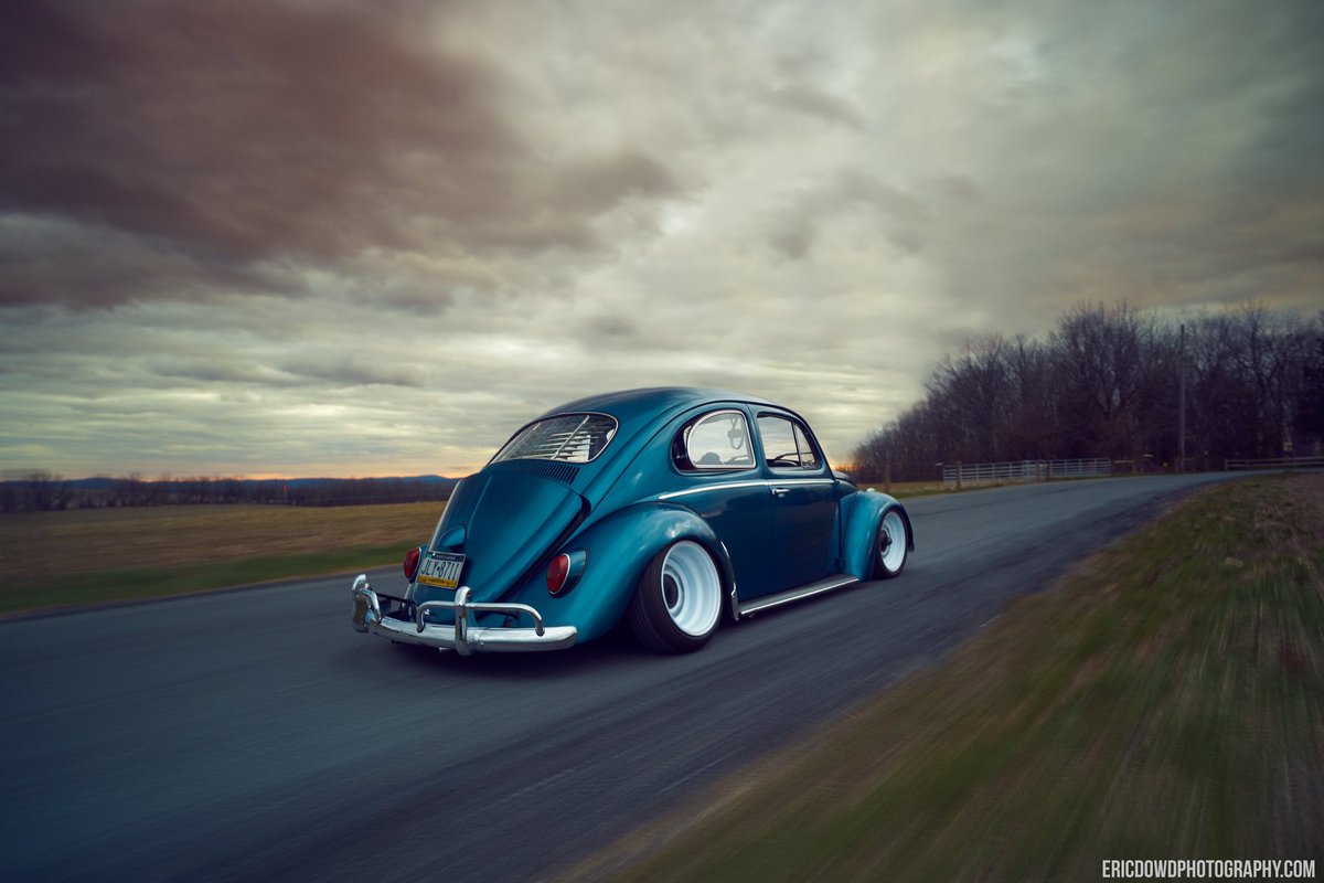 ericdowd__'s tweet photo. Back roads #Volkswagen #classic #photographer #automotive #photography #StanceNation https://t.co/w6zxvnkEsf