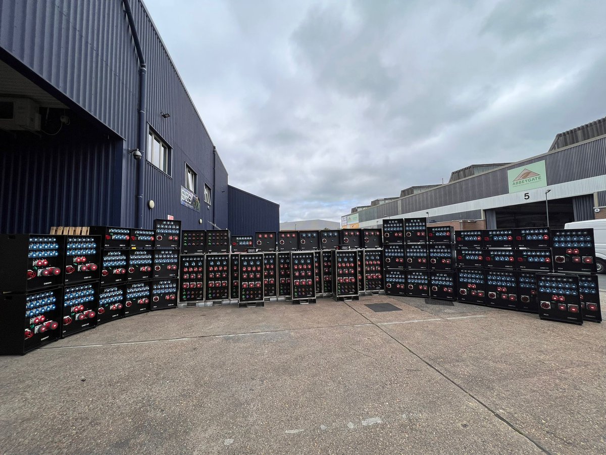 ProgenPower's tweet image. Progen visited @sesdistro yesterday, to check out the first phase of production of our new distribution boards. 
#temporarypowersolutions  #powerdistribution #powerdistro #power #liveevents #eventpower #temporarypower #generatorhire    #stagepower #sitepower #powerspecialists