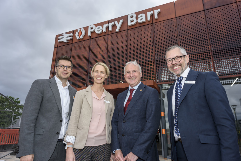 Perry Barr: Following a £30m redevelopment, @WestMidRailway services will begin calling at #PerryBarr again from this Sunday. Details: https://t.co/MdkKz1B2Gz https://t.co/5zXqZiVD8o