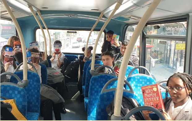 LibraryHHS's tweet image. Thank you to the fantastic @newbeaconbooks for hosting visits from our @jhalakprize judges this term! They loved learning more about people addressing issues in the publishing world and being able to buy a wonderful variety of books