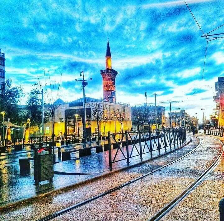 capitalofficiel's tweet photo. مدينة #سطيف 
#setif 🇩🇿🌤
#Welcome_to_Algeria https://t.co/ZMhbmGeKvM