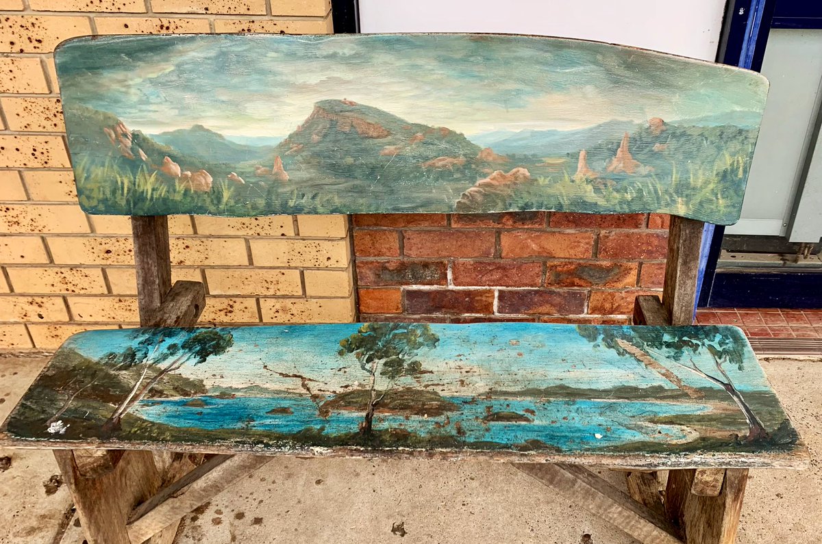 CraigGriffinTMQ's tweet photo. Cool seat I came across in Mullumbimby.
#craiggriffin #sold #mullumbimby #mullum #northernrivers https://t.co/ZBuLxe6pEG