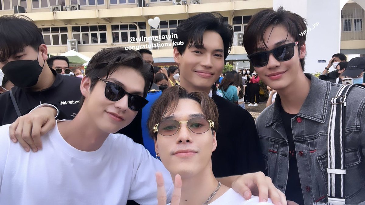 ShellaSalomon6's tweet photo. F4 complete!! Omo!! 😭😭 #winmetawin #WinGraduationDay Congrats Win https://t.co/8kXIqAFlfw