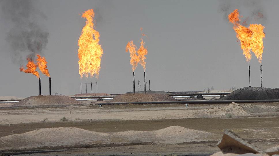 Rise In Basra Field Production Boosts Iraqi Oil Exports in April

Driven by oil exports from the Basra fields, Iraq's crude exports excluding Kurdistan, grew by 3.9 percent in April.

rebuildingiraq.net/news/view/1571…

#oil #rebuildingiraq #iraq #oilexports #oilandgasindustry #crudeoil