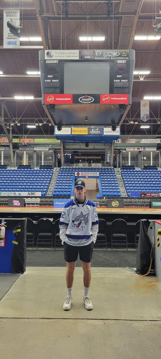Great experience receiving my jersey and private tour.  Thank you Rob Papineau, Dario Zurich and Jeff Forsyth for the Hospitality.  See you at Rookie Orientation camp <a href="/Sudbury_Wolves/">Sudbury Wolves</a> @USMHockey1 <a href="/LachariteMath33/">Mathieu Lacharite</a>