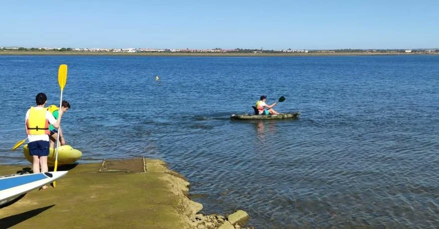 iesneruda's tweet photo. Hoy #1BTO Actividades Deportivas - piragüismo - 🚣 https://t.co/OFKy8QEW3k