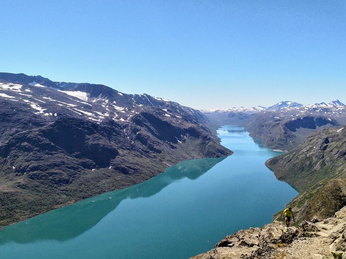 BallzyGaming's tweet photo. @95rn16 Hello from the fjords of Norway 🇧🇻 Mike-chan! I hope you're having a good day and I would've loved it if I could be friends with you 😊😊 https://t.co/XEdb1gyW2K