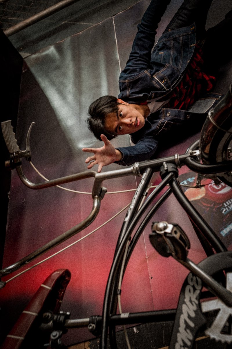 thungphix's tweet photo. ดูไอเดียถ่ายรูปเท่ๆ คูลๆ ได้ที่ 
https://t.co/5SWq3MZNuY

#StrangerThings4xLAYS
#StrangerThings4
#NetflixTH https://t.co/aLXZB1fVKw
