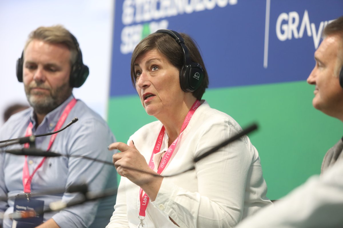 mediaprodshow's tweet image. Highlights from the @broadcast_sport Theatre at #MPTS2022 include @GavinROfficial with the @BBCSport and @vizrt teams, discussing the production of the #Beijing2020 @Olympics and how they amazed an audience across realities, using #VR.

See more at: bit.ly/mptshighlights