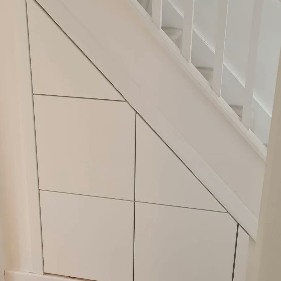 BrummieTracy's tweet photo. @StairsStorage 
Thank you so much Under Stairs Storage UK . 
I am in love with my new drawers 🥰🥰🥰
Great service from start to finish. The fitter was so meticulous. And they look fabulous x https://t.co/qq3VhPbqZU