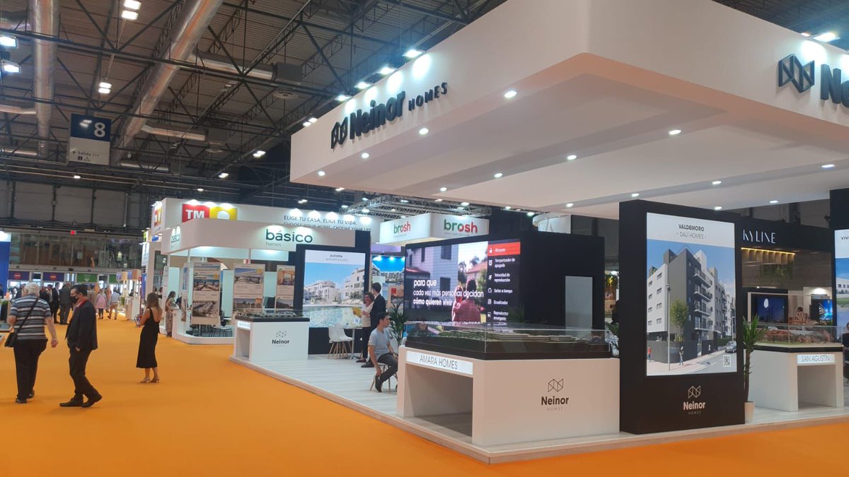 Gesvalt's tweet photo. ¡Intensa jornada en @simaexpo! Descubriendo novedades, propuestas y disfrutando al completo del sector inmobiliario.
#SIMA2022 #SIMAPRO2022 #PROPTECHEXPO https://t.co/r6rNMrHA3i