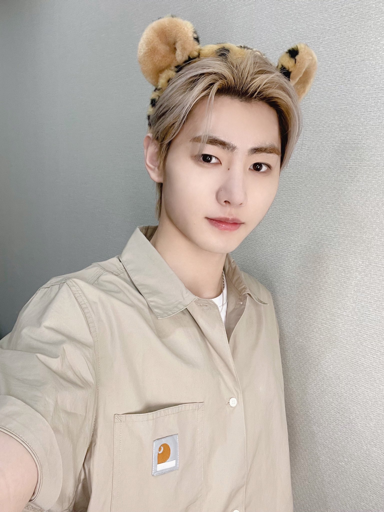 ENHYPEN OFFICIAL on Twitter: "[#오늘의ENHYPEN] 어흥~ð¯ 귀여운 아기호랑이로 돌아온 성훈은행장과