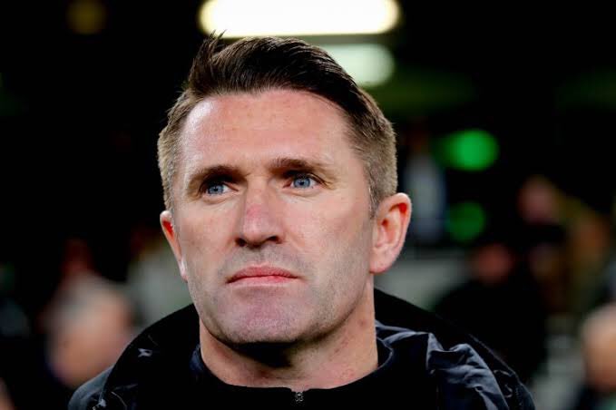 golvarmi's tweet photo. 🚨 #Karagümrük şu an online toplantı ile #RobbieKeane ile görüşüyor. 1-2 pürüzlü konunun halledilmesi durumunda anlaşma tamamlanacak.

(@alimogluh) https://t.co/XnPnMzEle6
