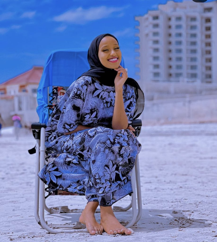 dejballer's tweet image. Ku bani shawara meeya kamata na fara siyarwaa?