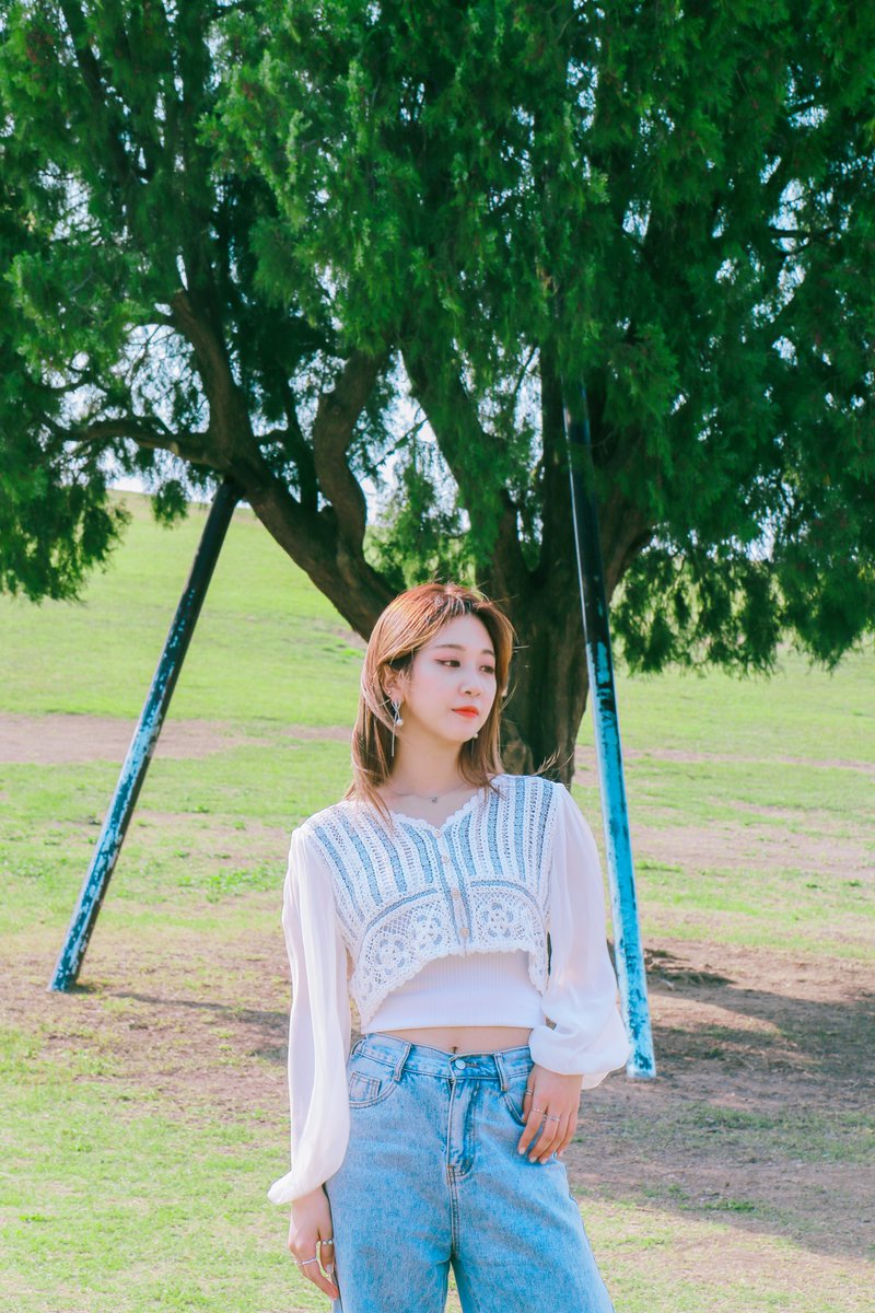 3ye_official's tweet photo. [#3YE] 3YE Debut 3rd Anniversary Snapshot Behind 📸

#3YearAnniversary #3rdAnniversary #behind
#써드아이 #3주년 #해피써드아이데이
#YUJI #YURIM #HAEUN #유지 #유림 #하은 https://t.co/5ciPC2N2uf