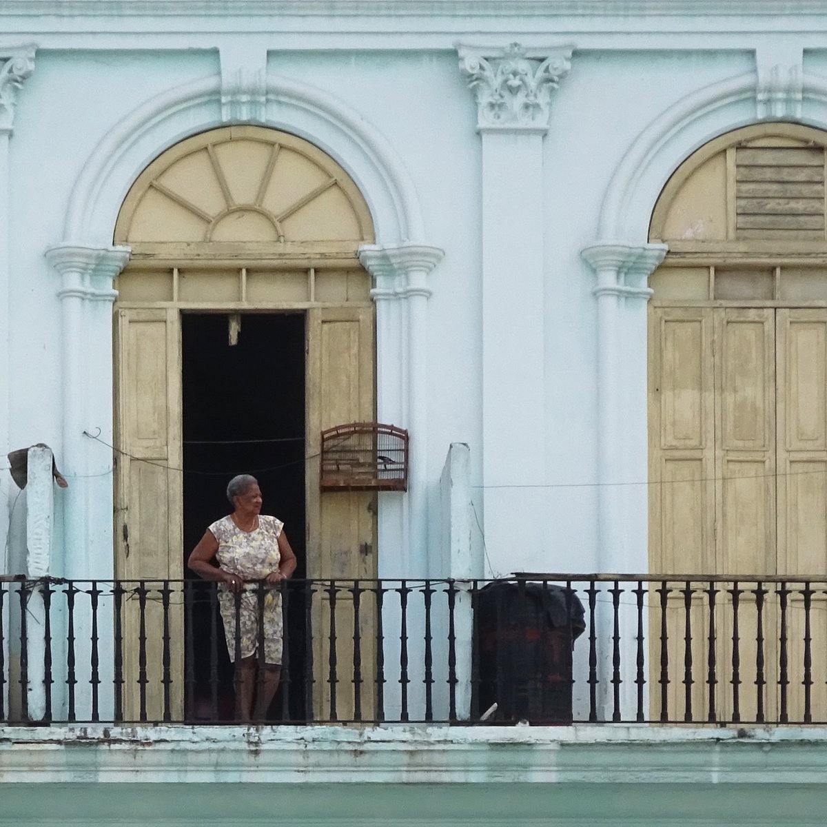 CarlosMayor's tweet photo. #Cuba #LaHabana #LaHabanaVieja #almendrones https://t.co/t8YKQbYvIH
