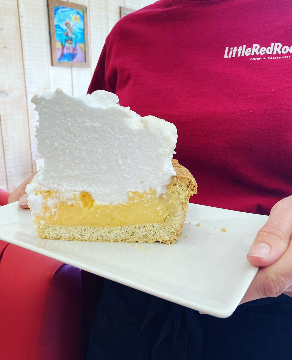 Little Red Rooster tweet media