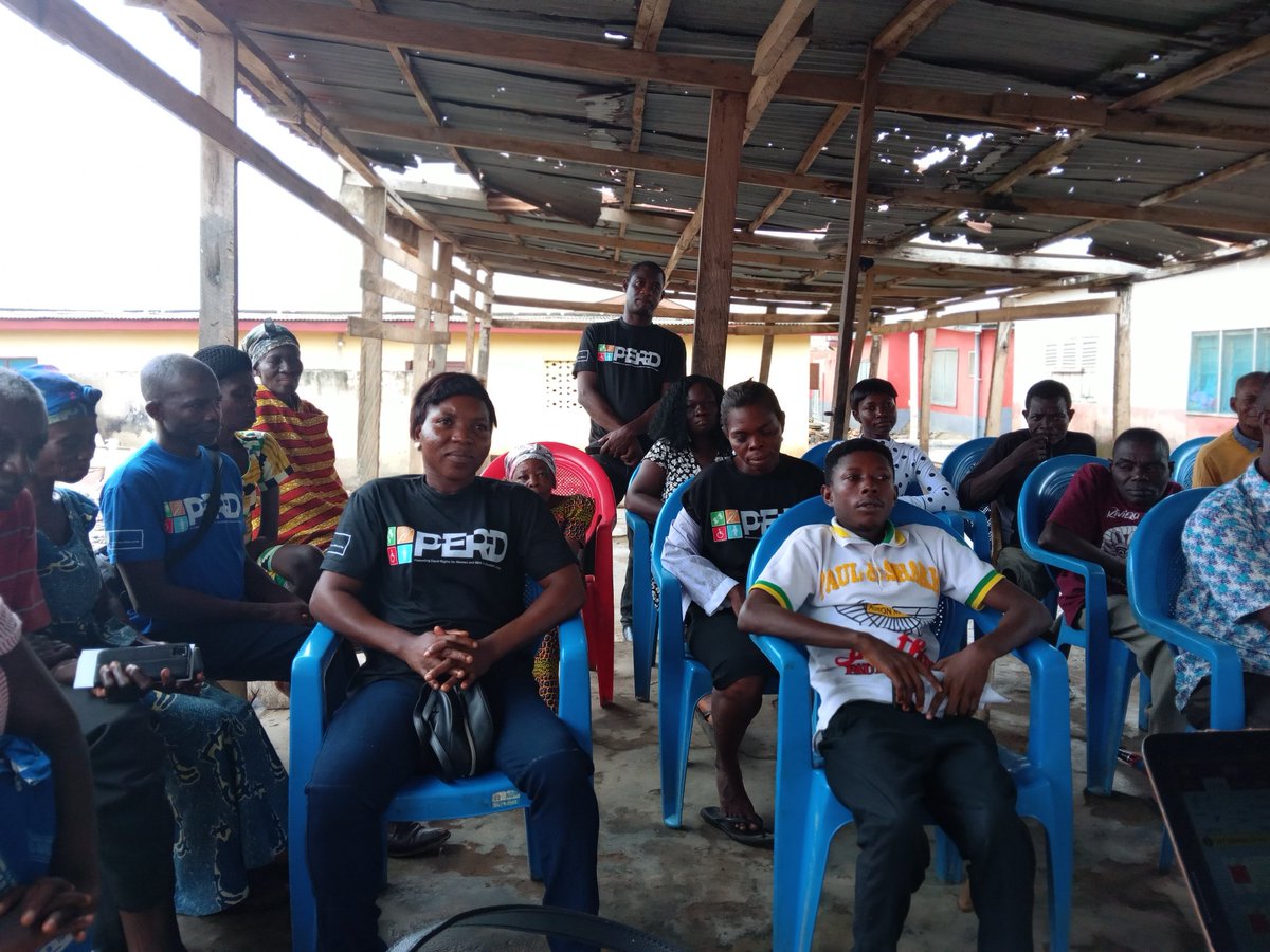 WomenInNeedWIN1's tweet photo. The men were also there in their numbers to support our WGDs during the lifeskills training. @TheoAyugani @ArkuSusie #perdproject https://t.co/NAxrZFN2ti