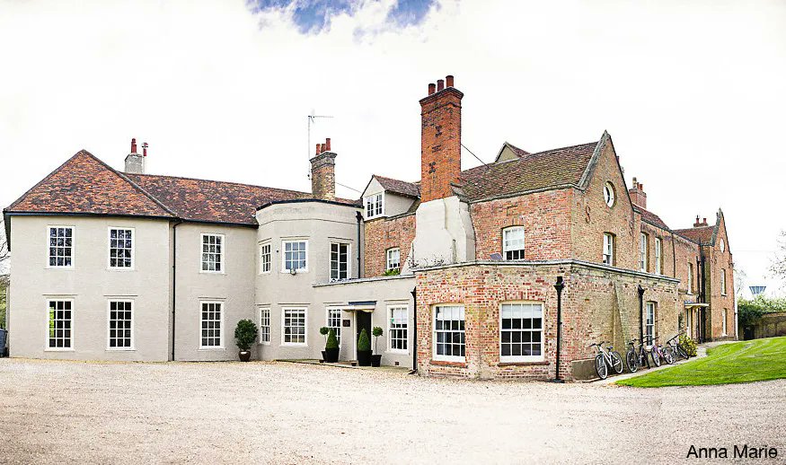 The Wedding Secret tweet media