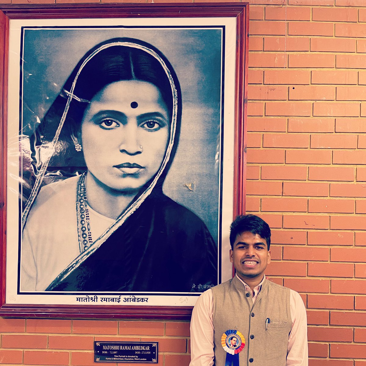 sushantijs's tweet photo. Ramabai Bhimrao Ambedkar (7 February 1898 – 27 May 1935).

सर्वप्रिय माँ - जय रमाबाई।
जय भीम 
At Ambedkar Hall, Buddha Vihar, London. #FABOUK
#RamabaiAmbedkar https://t.co/E02VyArvJd