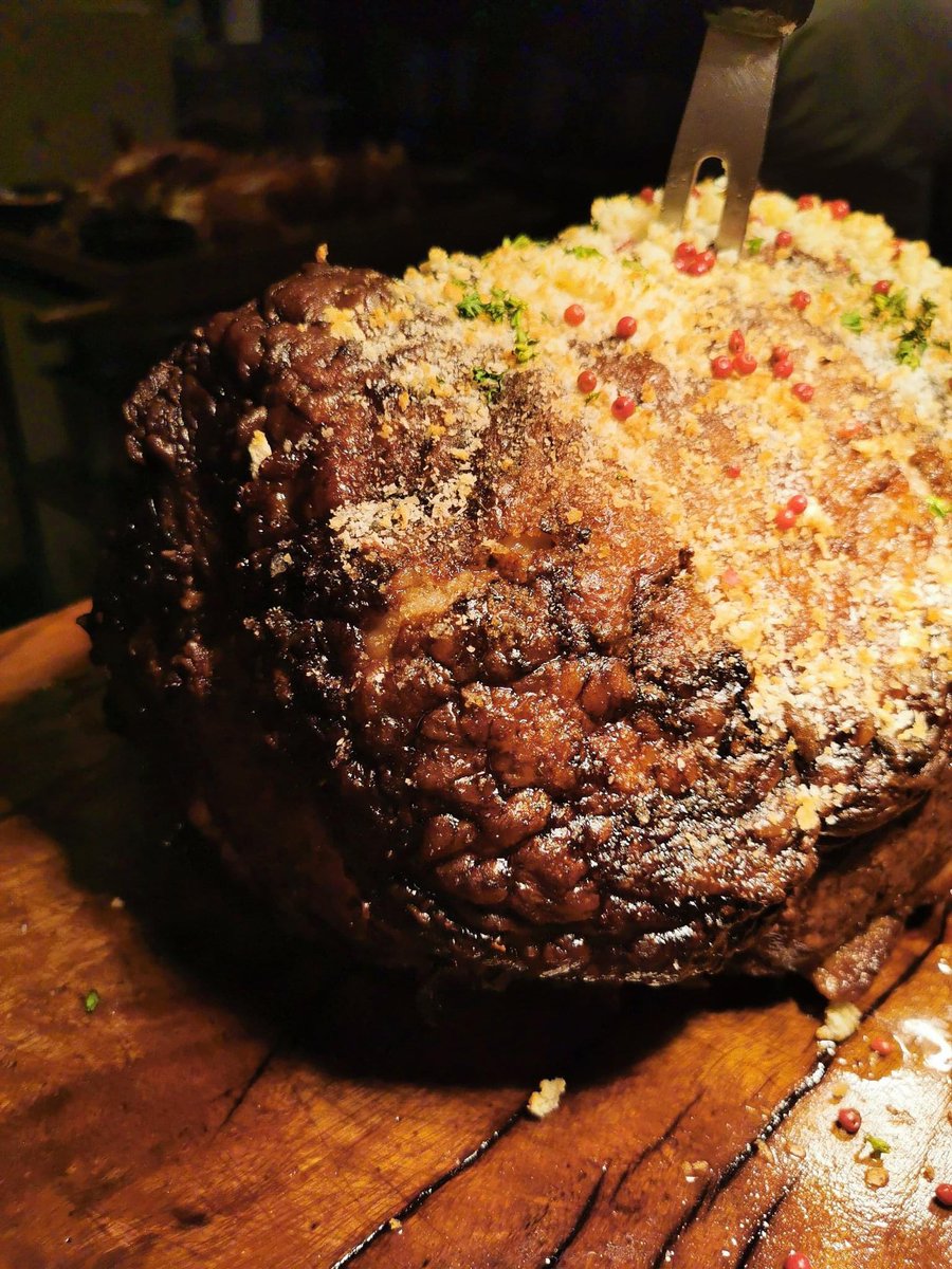 You’re missing out big time if you haven’t tried Marriott Cafe’s Nose To Tail Buffet!

Check our highlights to know more. To reserve a seat, visit marriottcafemanila.com

📸 <a href="/TheFoodAlphabet/">TheFoodAlphabet</a>