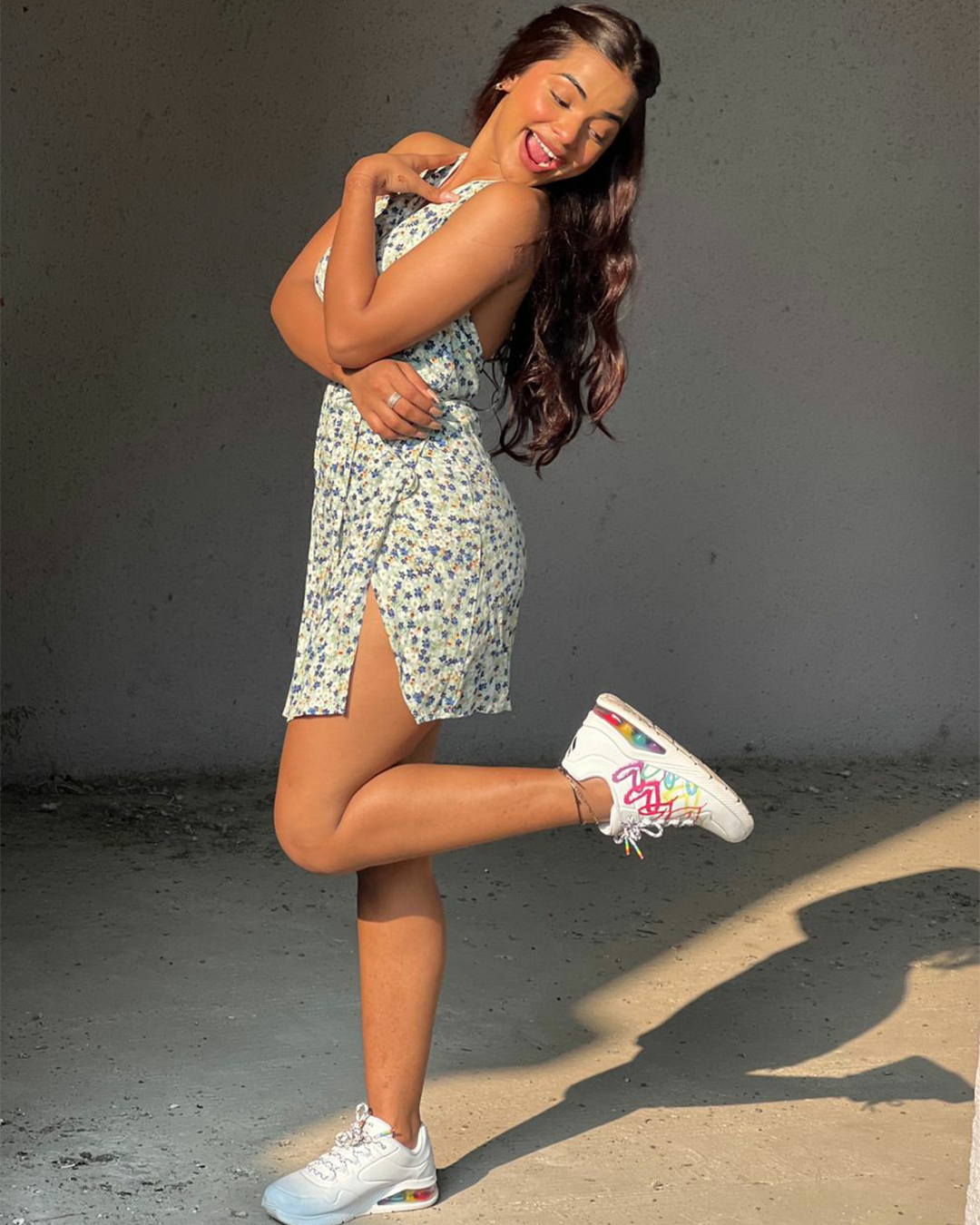 Skechers India on X: It's a happy feet season! Show now:   #SkechersXJGoldcrown #JamesGoldcrown #WomenStyle  #SkechersIndia  / X