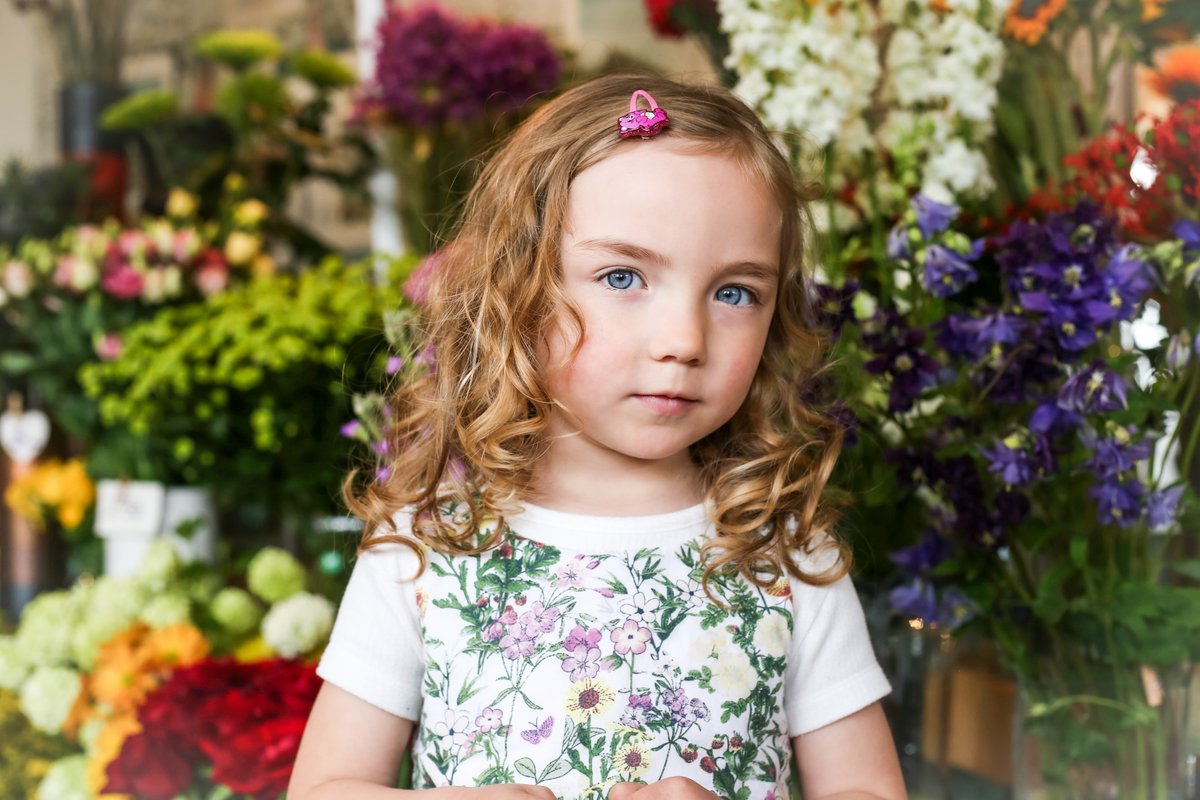 Love this moment from a recent photoshoot! #photooftheday #photographylovers #portrait #portraitphotography #PLYMOUTH