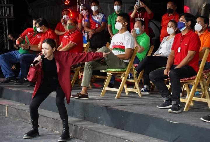 hinarot (@ipakulongnayan) on Twitter photo 