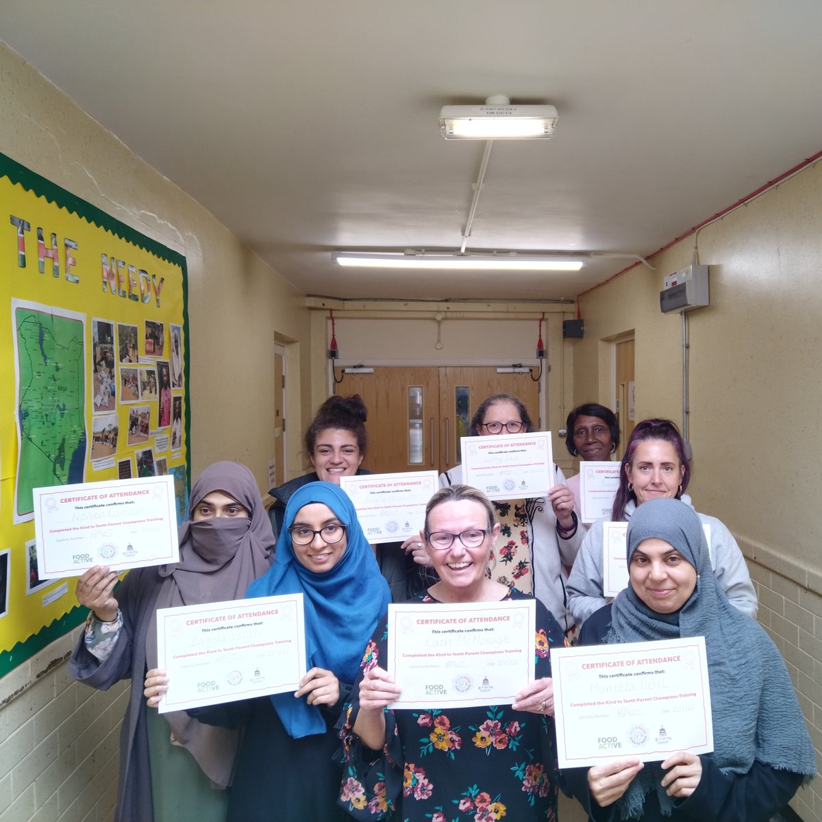 We trained a further 9 #KindToTeeth Parent Champions in Blackburn with Darwen this week 🥛🥤

The project forms a key part of the council's new Oral Health Improvement Partnership Strategy to help 📉levels of  tooth decay in the borough

More info here 👉 foodactive.org.uk/kind-to-teeth-…