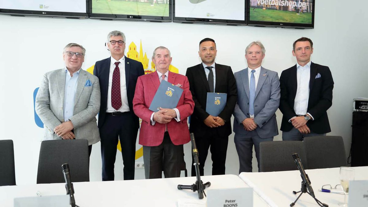 Een voormiddag vol aankondigingen

kvcwesterlo.be/een-voormiddag…

A morning full of announcements

kvcwesterlo.be/a-morning-full…