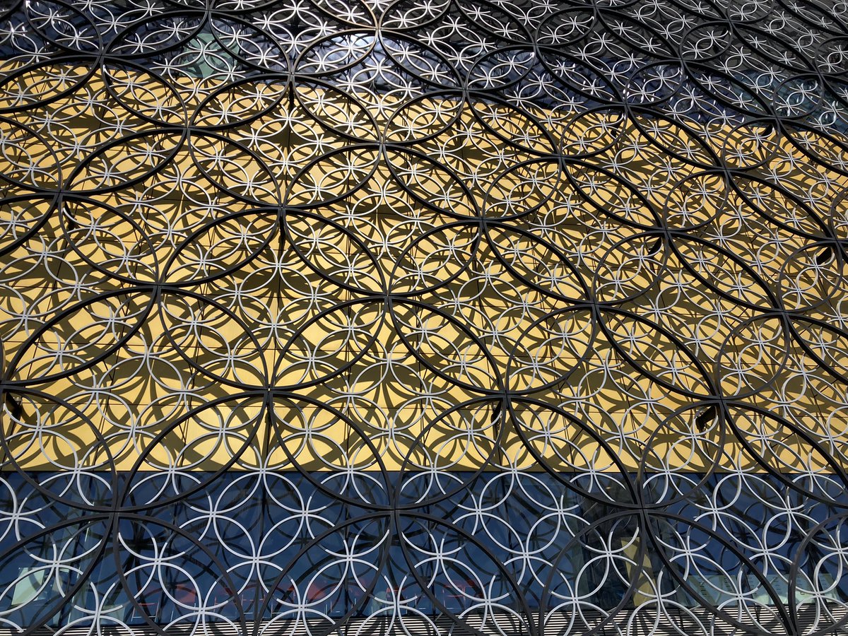 PLI_SummitLT's tweet image. Thank you @LibraryofBham for a great tour with @SouthBhamSCITT so many resources available, lots of reasons to become a member and a great place to bring pupils #loveforteaching