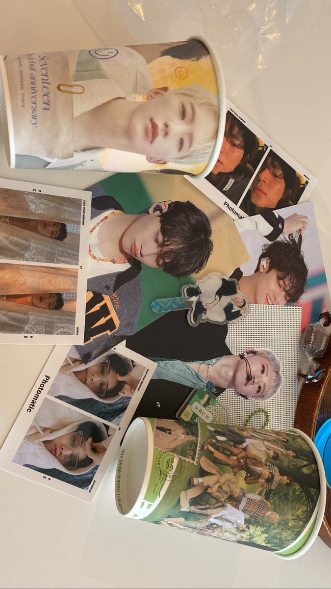 EA01as's tweet photo. 세븐틴 7주년 너무 축하해♡ 
항상 옆에 있을테니 걱정하지말고 날개를 맘껏 펼치렴!! 이번 앨범 HOT하게 날아보자구❤️‍🔥

#세븐틴7주년 
#하니해_호랑해_뀨랑해_셉랑해 https://t.co/fDb9WQHEW7