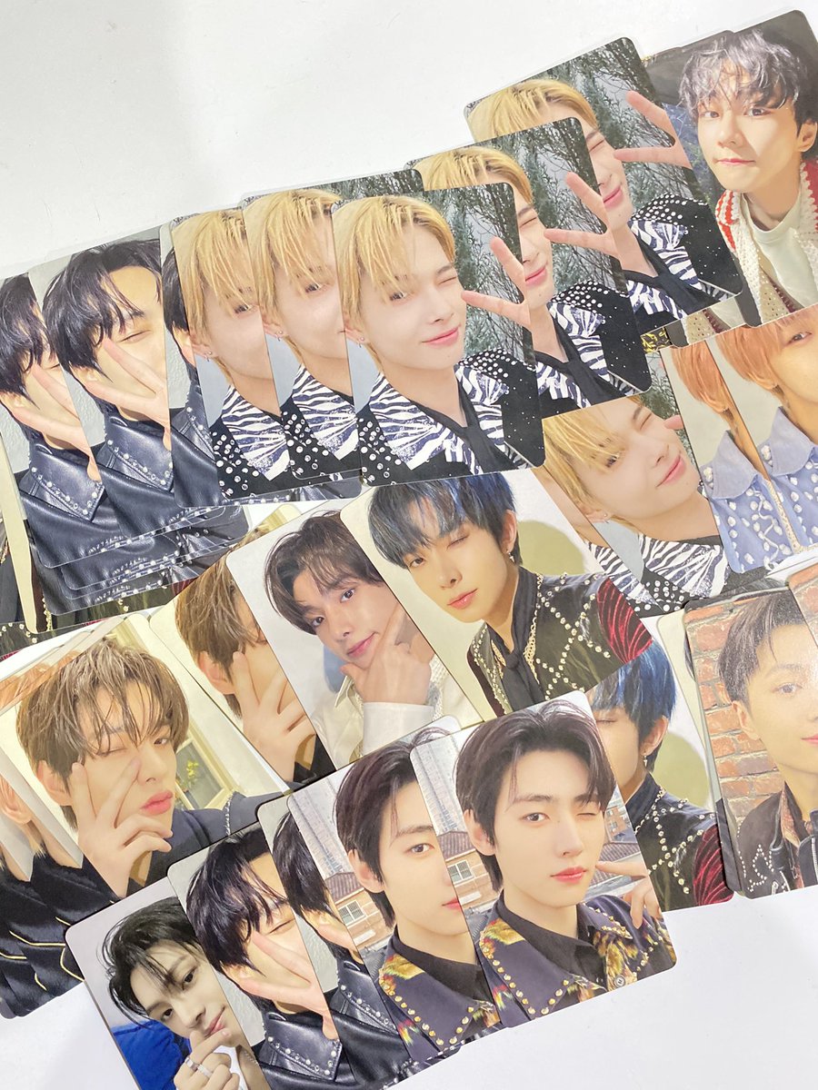jakecarteu's tweet photo. the homecoming ng mga pogi 🥳
enhypen dimension senkou ums and weverse japan pcs are finally w/ me! will sort all tonight, kakauwi ko lang, i’m sorry!
will send dms maybe tomorrow na. thank u! ;)
#jcupdates https://t.co/u8tiTXLXP8